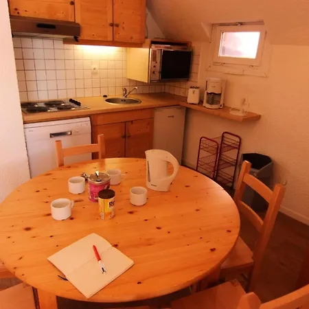 Du Lou - 6 Personnes Spacieux Et Confortable Mae-7456